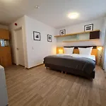 Check-inn -