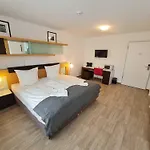 Check-inn - *