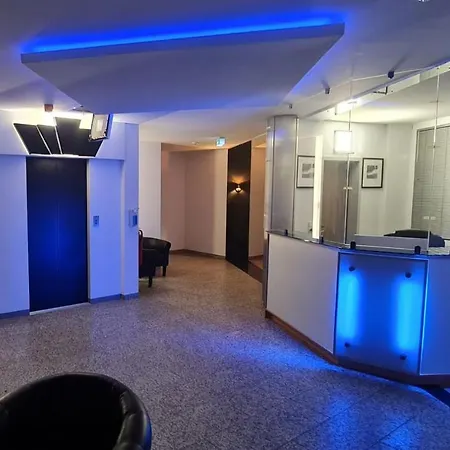 Check-inn - Hotell *