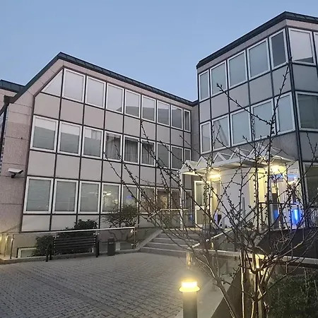 Check-inn - * Offenbach am Main