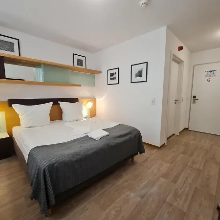 Hotell Check-inn - Offenbach am Main