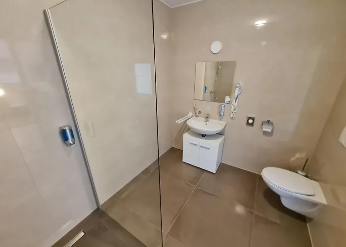 Szálloda Check-inn - Offenbach am Main